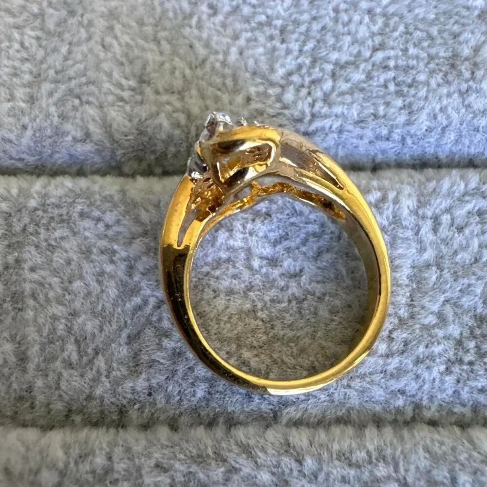 Source Unknown gold tone